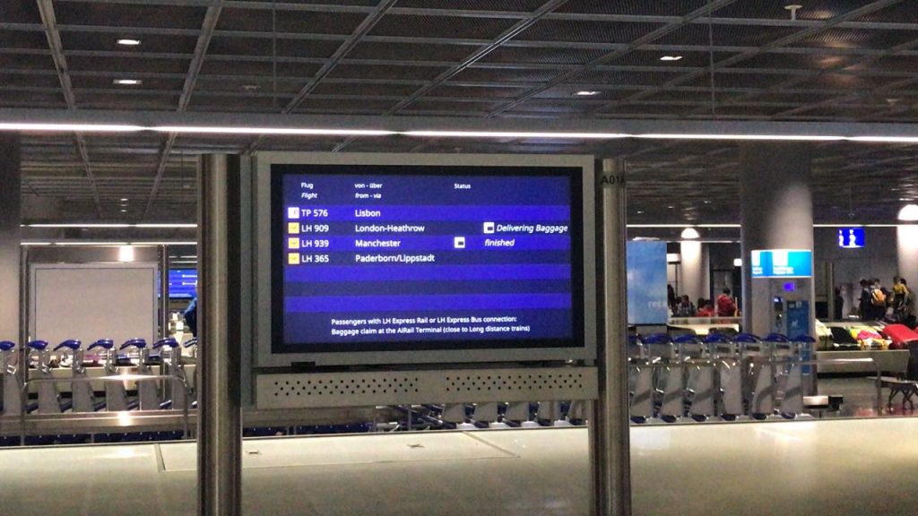 Gepäckausgabe Frankfurt Flughafen